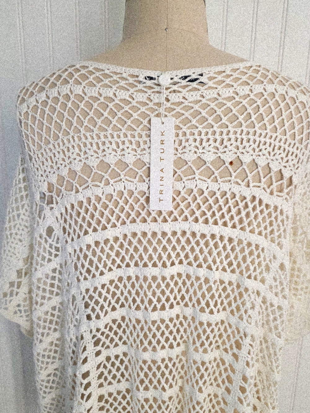 Trina Turk BOHO Crochet Cover-Up Top Size L - Picture 6 of 6